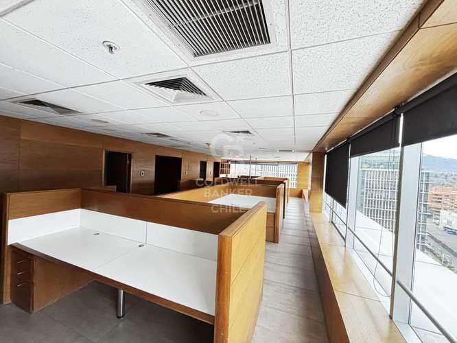 Elegante oficina San Damián semiamoblada 254 m2