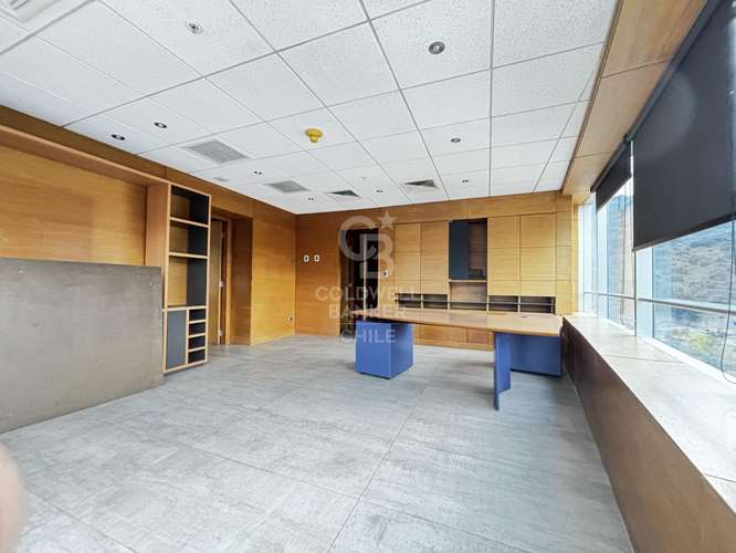 Elegante oficina San Damián semiamoblada 254 m2