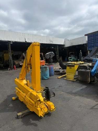 Grúa pluma 5 ton - Imagen 1