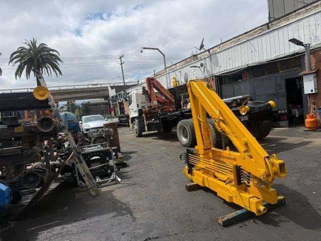 Grúa pluma 5 ton - Imagen 3