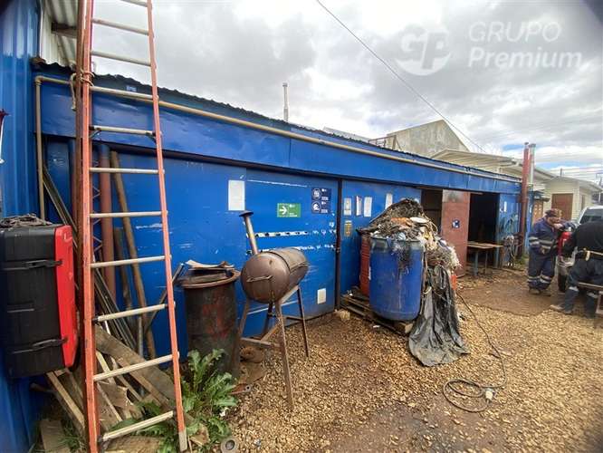 Venta de casa y taller en Punta Arenas - Imagen 13