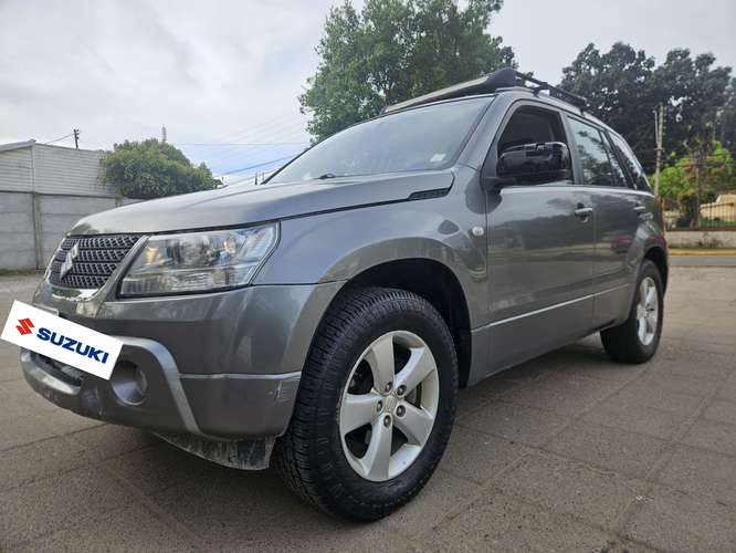  ¡VENDO SUZUKI GRAND NOMADE 4x4 – AÑO 2010! - Imagen 7