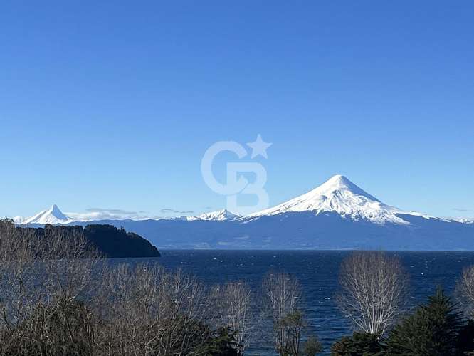 Naturaleza Privilegiada, vista a lago y volcanes, playa