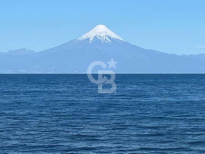 Naturaleza Privilegiada, vista a lago y volcanes, playa