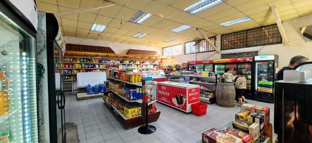 DERECHO DE LLAVES,VENTA ALCOHOLES,SUPERMERCADO (186029)