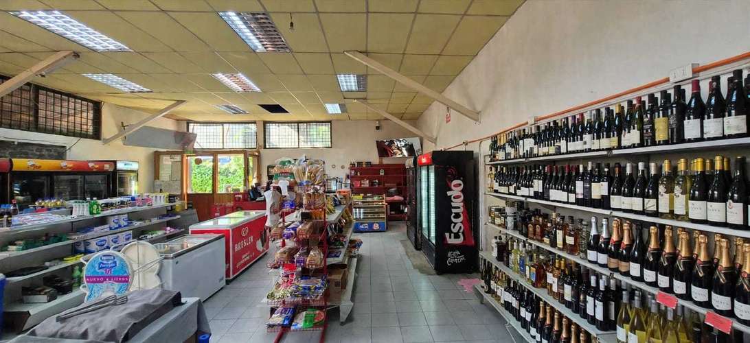 DERECHO DE LLAVES,VENTA ALCOHOLES,SUPERMERCADO (186029)