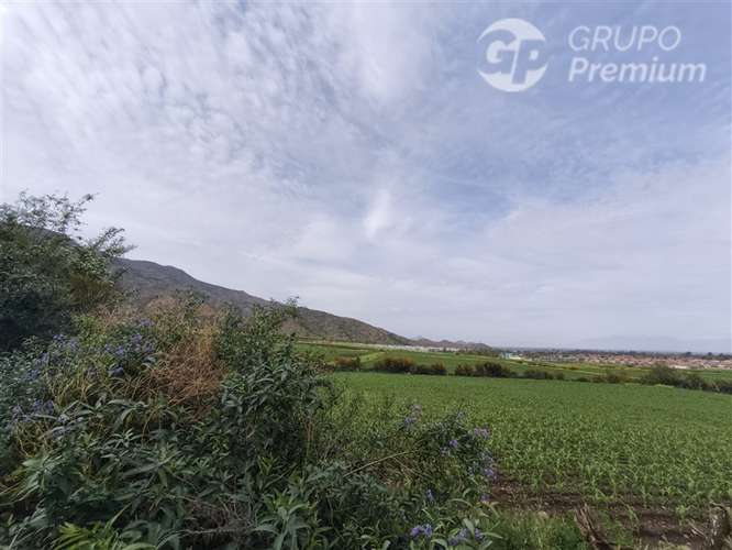 Venta, Lote 5 2.067 m con rol propio Chicureo Norte