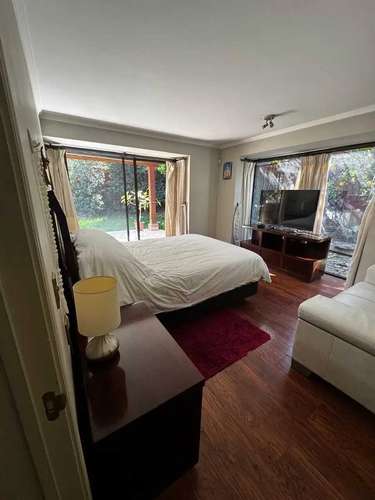 Casa 160m2 con Suite fuera condominio Huechuraba (184055)