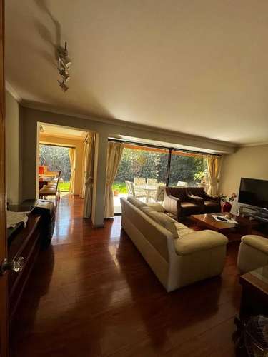 Casa 160m2 con Suite fuera condominio Huechuraba (184055)