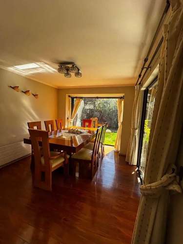 Casa 160m2 con Suite fuera condominio Huechuraba (184055)