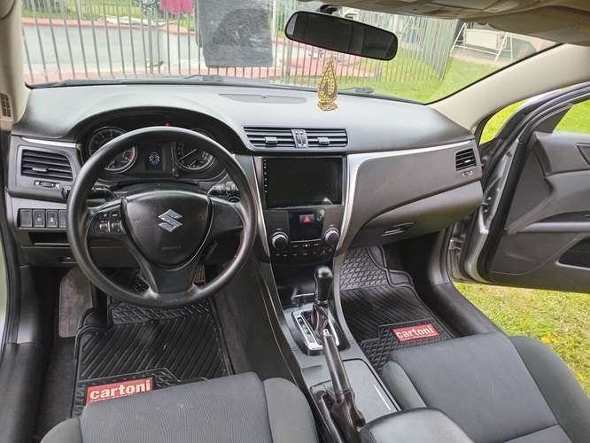 suzuki kizashi año 2012 como nuevo poco kilometraje
