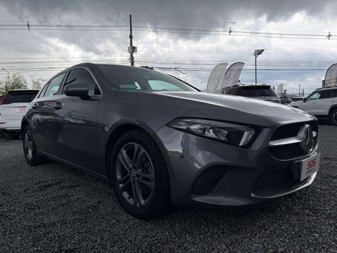 MERCEDES-BENZ A200  HB AT 1.3 TURBO 2020