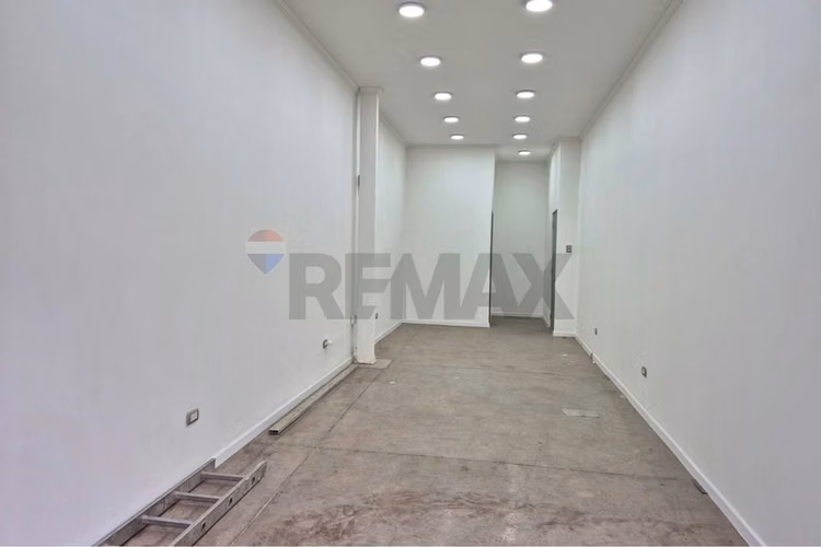 Arriendo local comercial en 5 de abril - Imagen 6
