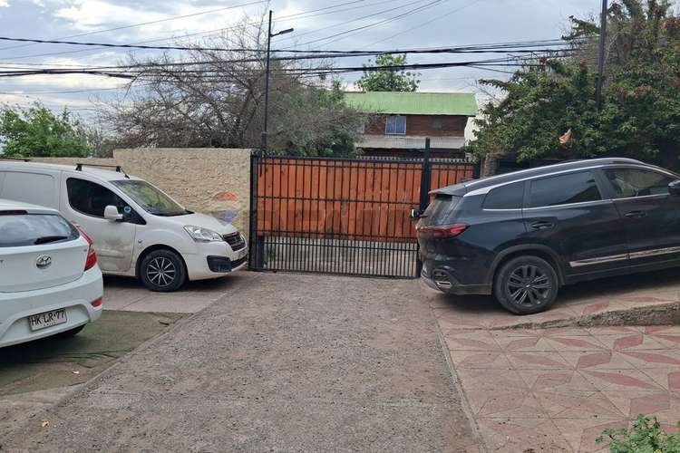 Vende casa en peñalolén de 2 pisos 3d+1b - Imagen 6