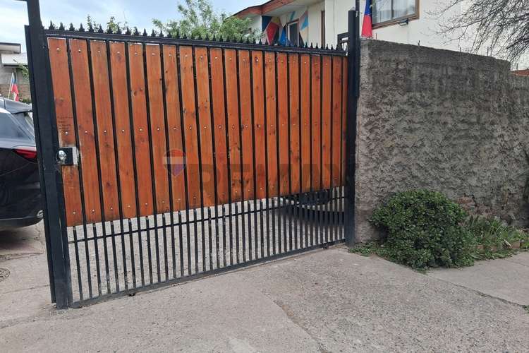 Vende casa en peñalolén de 2 pisos 3d+1b - Imagen 4