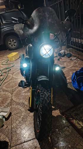 VENDO UM RENEGADE COMMANDO 200cc (Año 2017)