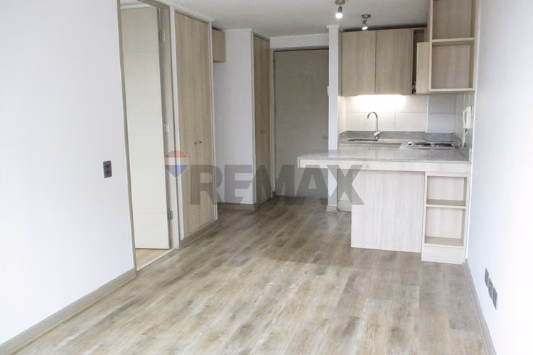 Arriendo departamento 1d 1b estacionamiento y box