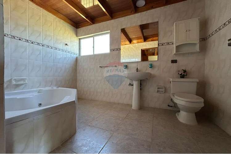 En venta parcela de 5000 mts con casa. - Imagen 27