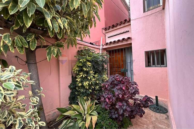 Casa en venta en ñuñoa 5d + 3b - Imagen 3