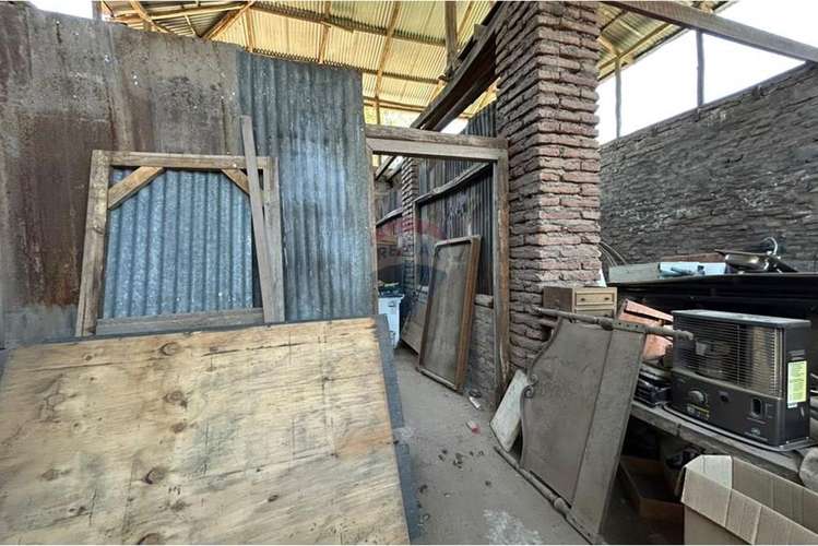 Arriendo de terreno con galpón en viluco.