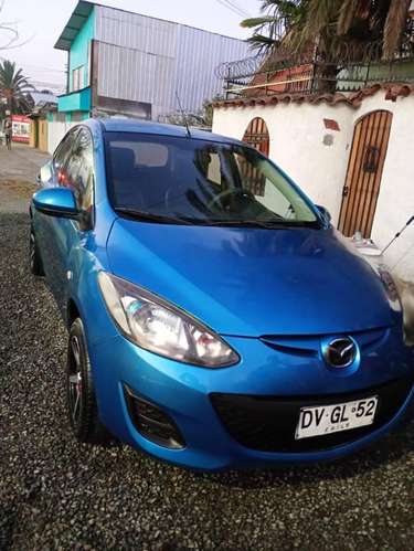 Mazda 2 año 2013 Full