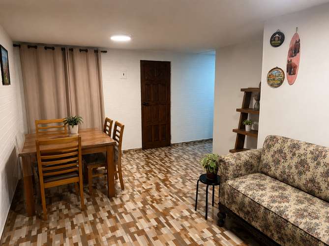 DEPARTAMENTO FRENTE AL HOSPITAL FÉLIX BULNES MÁS BODEGA