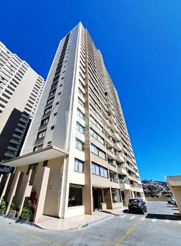BARRIO INGLÉS- ARRIENDO DEPTO AMOBLADO 3D/1B C/ BOX
