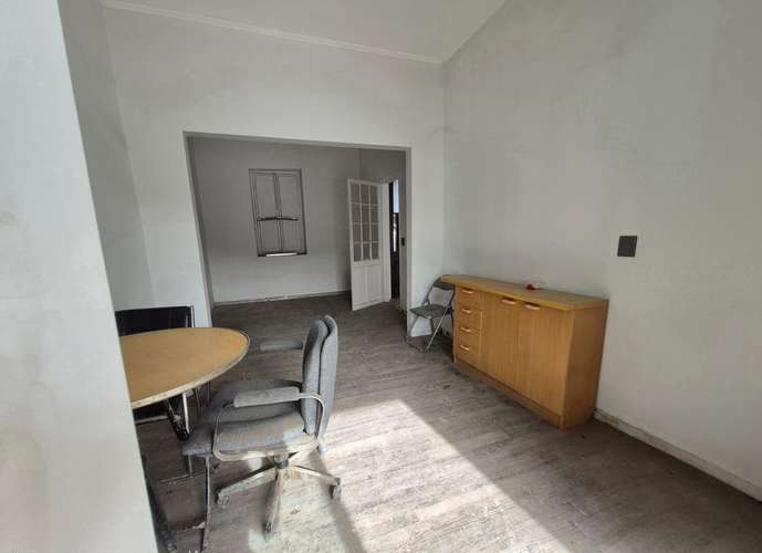 ESPECTACULAR CASA COMERCIAL AV CHACABUCO CON INDEPENDENCIA