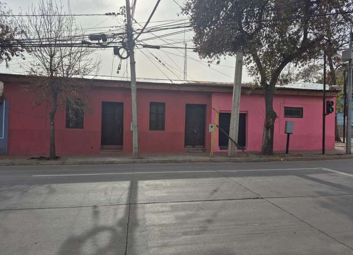 ESPECTACULAR CASA COMERCIAL AV CHACABUCO CON INDEPENDENCIA