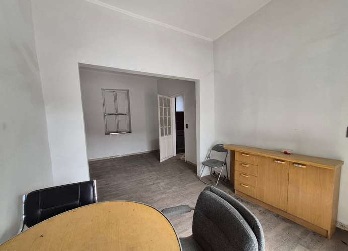 ESPECTACULAR CASA COMERCIAL AV CHACABUCO CON INDEPENDENCIA