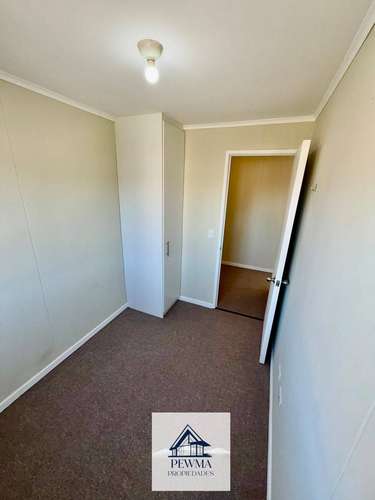 CASA COMO NUEVA EN BOSQUEMAR, EXCELENTE UBICACION - Imagen 2