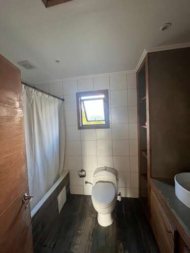 IMPERDIBLE! PARCELA CON 2 CASAS, PISCINA Y JARDÍN - Imagen 22