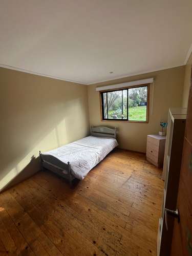 IMPERDIBLE! PARCELA CON 2 CASAS, PISCINA Y JARDÍN - Imagen 16