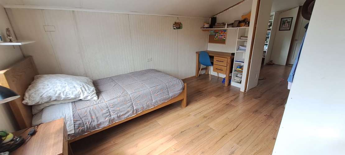 EXCELENTE CASA DE DOS PISOS 2D 2B EN LANCO POR 63 MILLONES