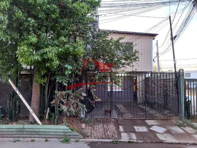 CASA DOS PISOS, 5 HAB 2 BAÑ, QUILICURA