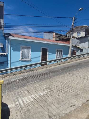 Se vende casa Playa Ancha. Levarte. - Imagen 2