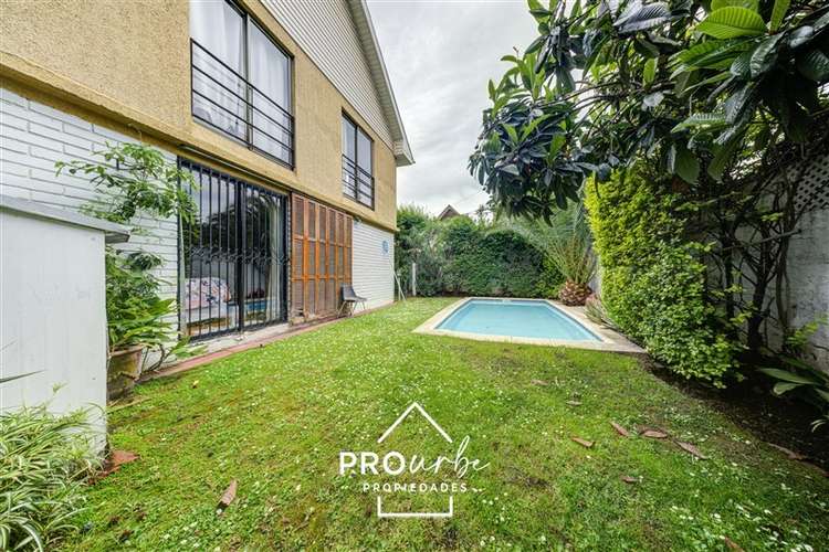 Casa en venta de 4 dorm. en Las Condes - Imagen 3