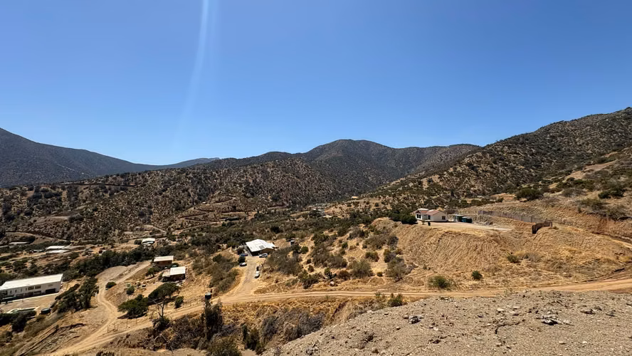 SE VENDE TERRENO CON ESCEPTACULAR VISTA EN CURACAVI