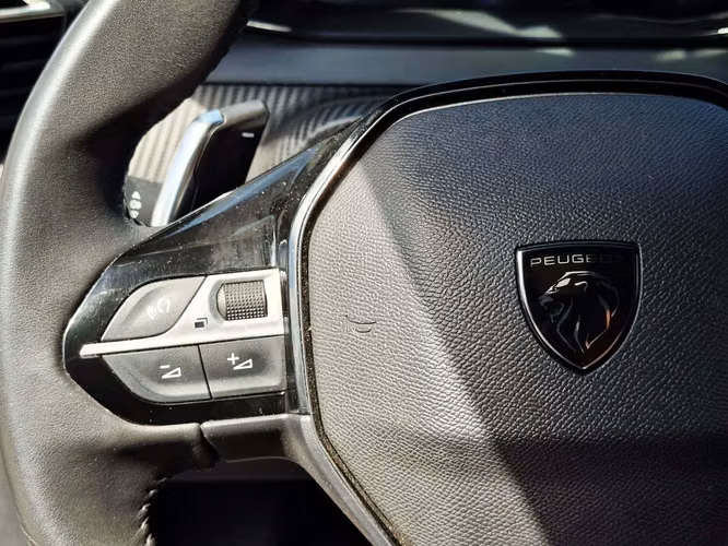 PEUGEOT 2008 2025 - Imagen 18