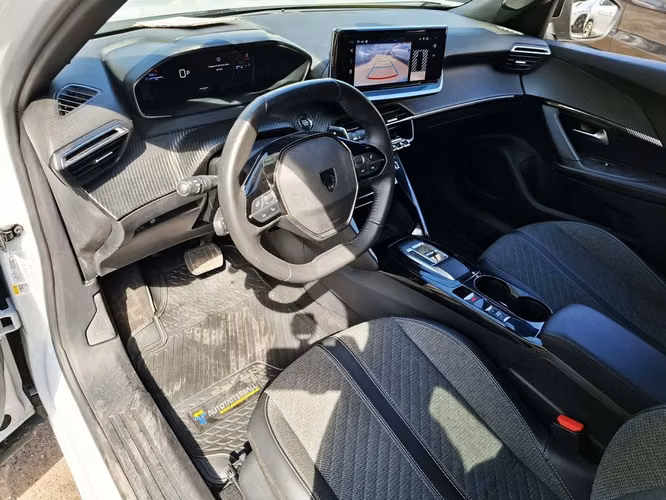 PEUGEOT 2008 2025 - Imagen 16