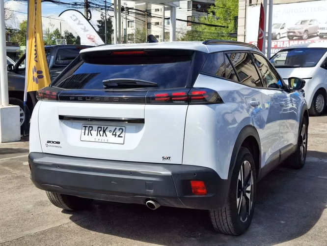 PEUGEOT 2008 2025 - Imagen 7