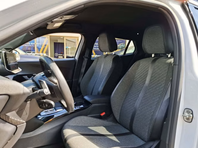 PEUGEOT 2008 2025 - Imagen 15