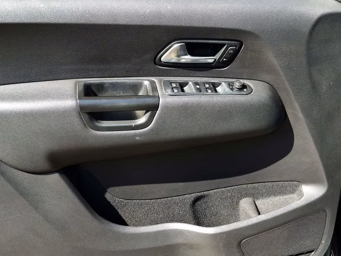 VOLKSWAGEN AMAROK 2023 - Imagen 11