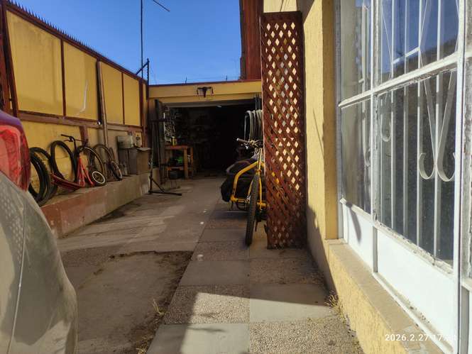 3 Dormitorios, 2 baños, amplio patio y garaje.- - Imagen 6