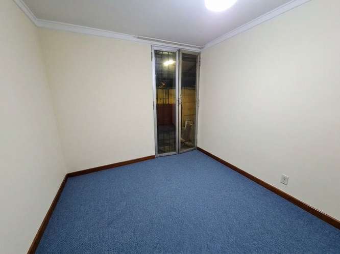 Gran Casa en Pasaje Cerrado a Pasos de Metro Macul 4D/1B - Imagen 17