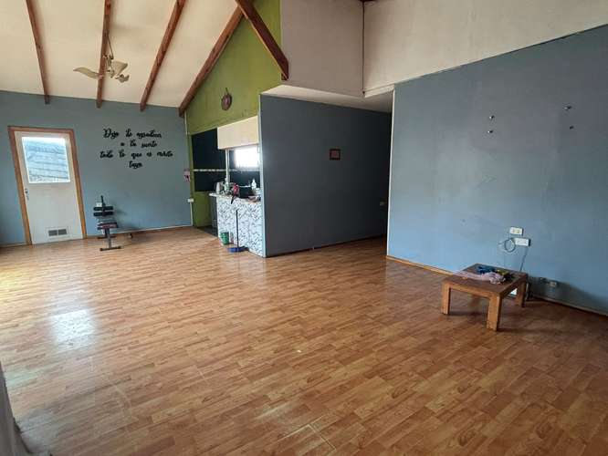 ACHUPALLAS, 2 grandes casas en un mismo terreno