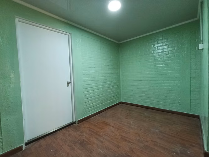 Arriendo casa recien remodelada sector sur
