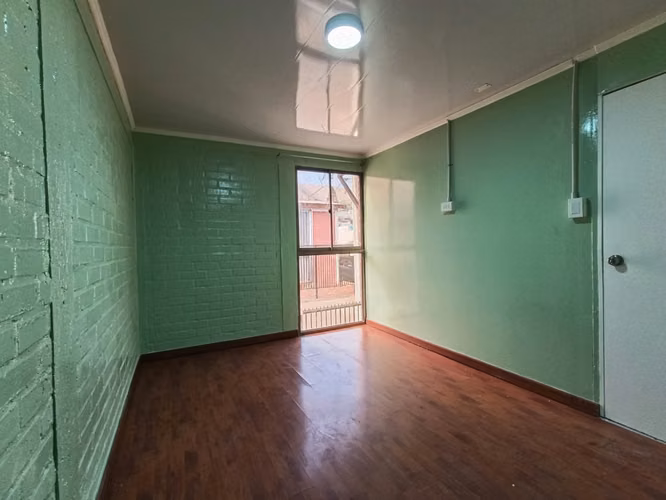 Arriendo casa recien remodelada sector sur