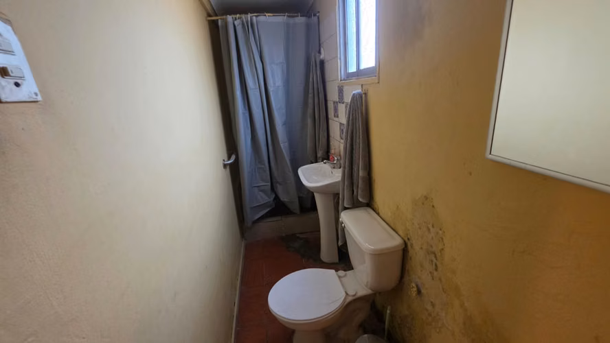 Se Vende Casa Esquina En Lo Prado - Imagen 14