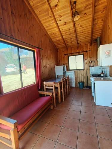 Conjunto turístico cabañas y casa lujosa de veraneo en El Quisco. Alta rentabilidad.